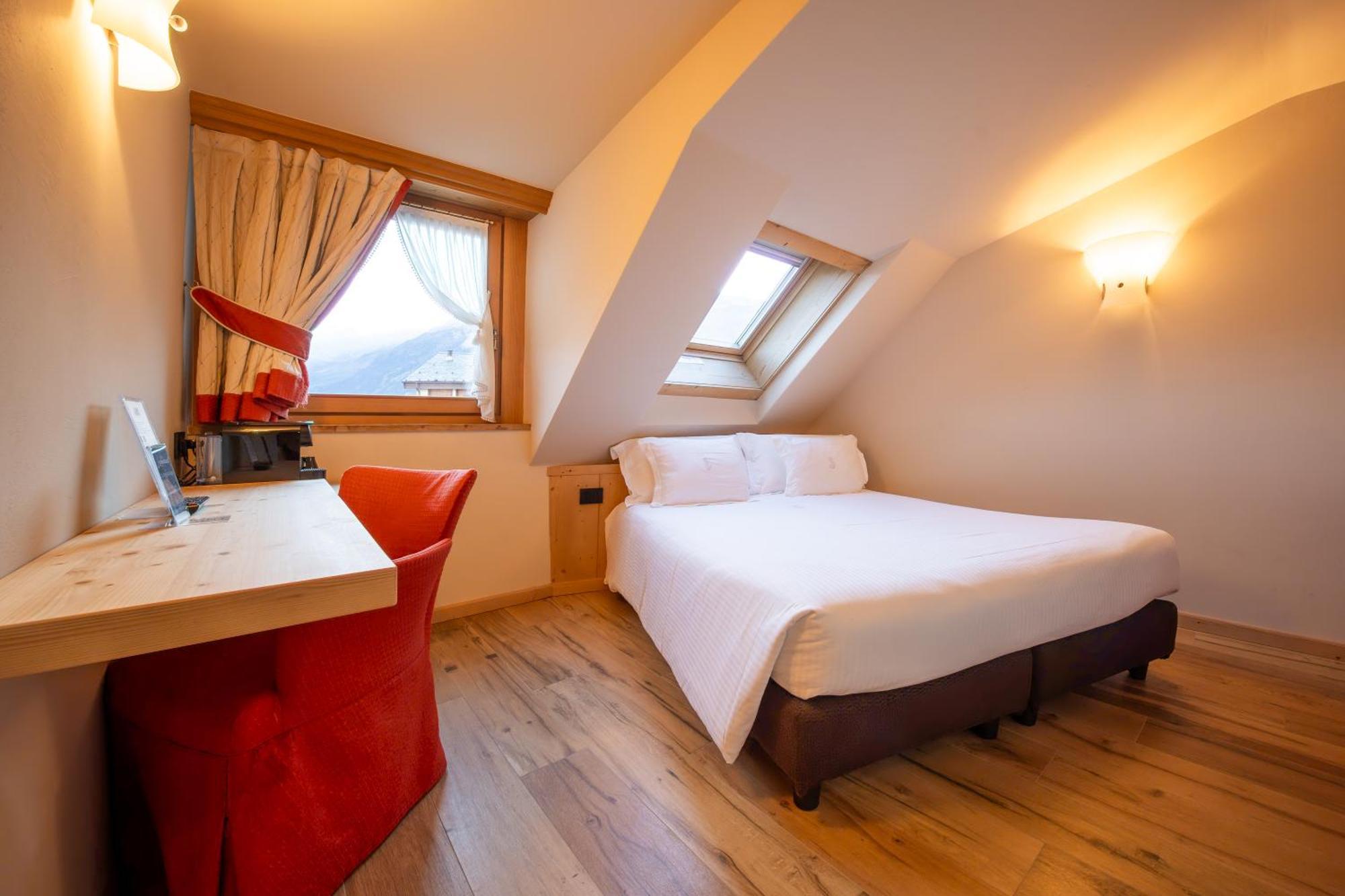 Hotel San Lorenzo Bormio Eksteriør bilde