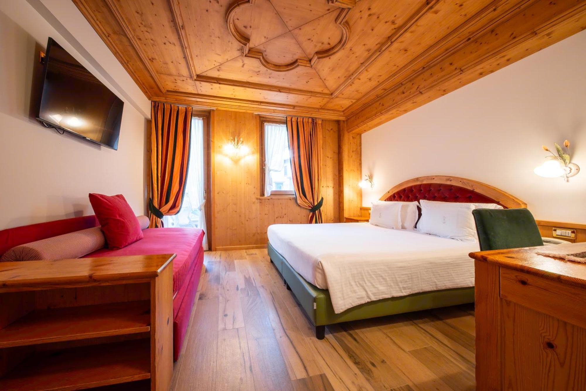 Hotel San Lorenzo Bormio Eksteriør bilde